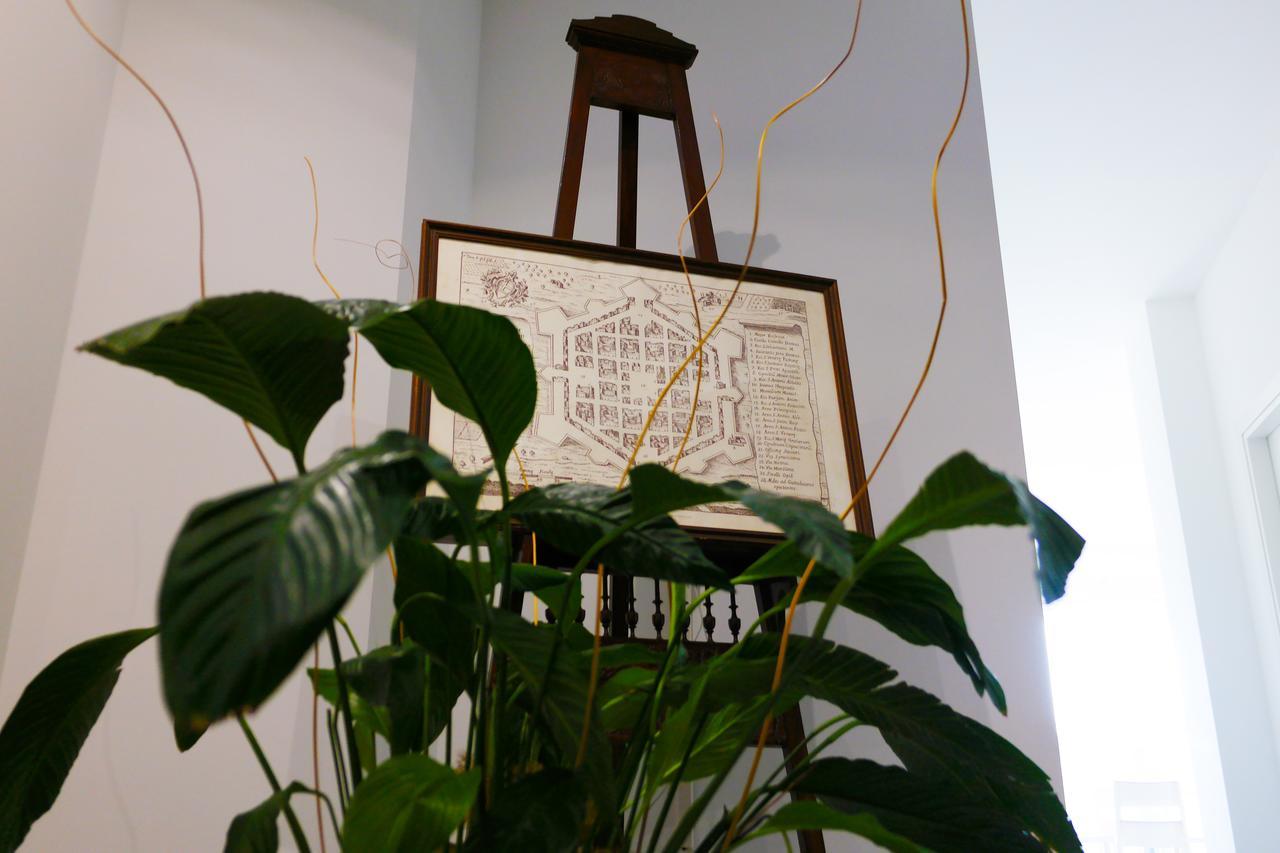 Ermes Bed & Breakfast Avola Bagian luar foto