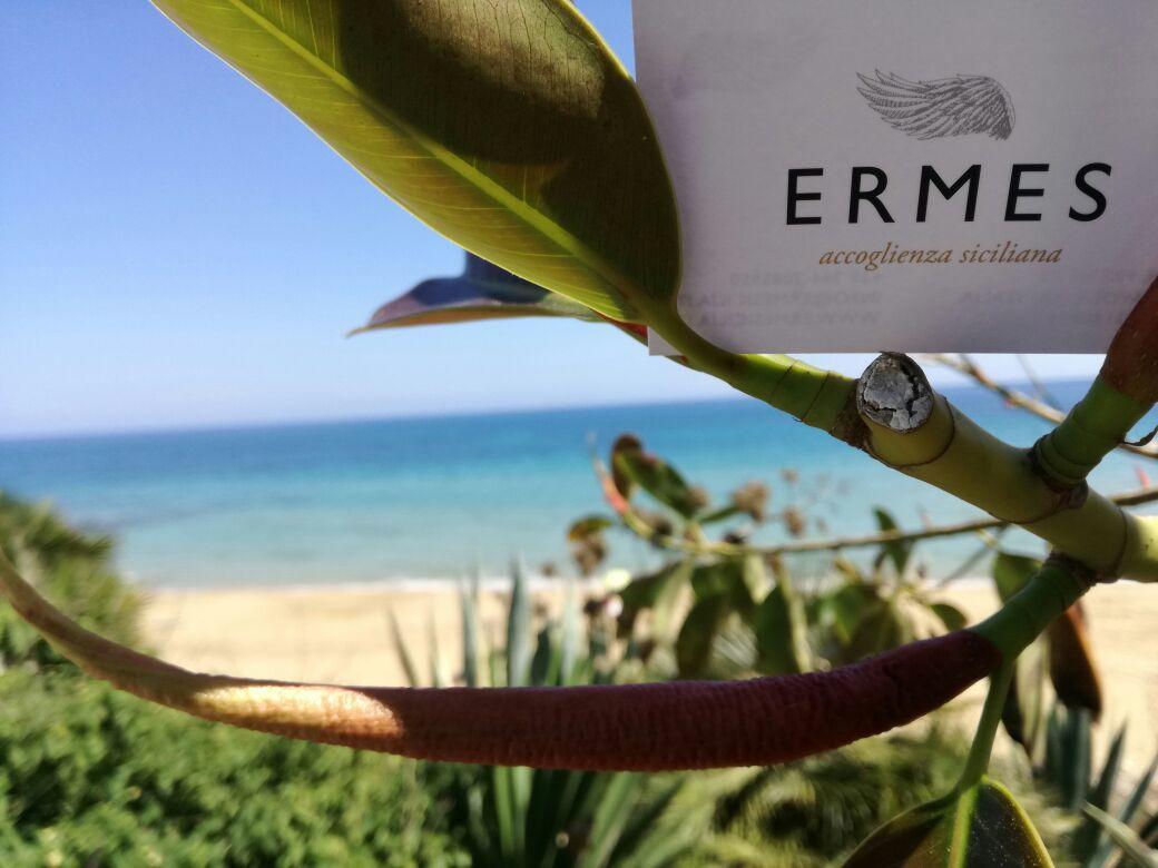 Ermes Bed & Breakfast Avola Bagian luar foto