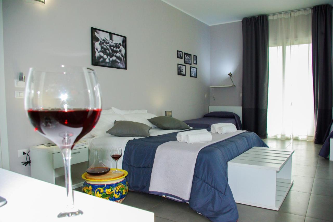 Ermes Bed & Breakfast Avola Bagian luar foto